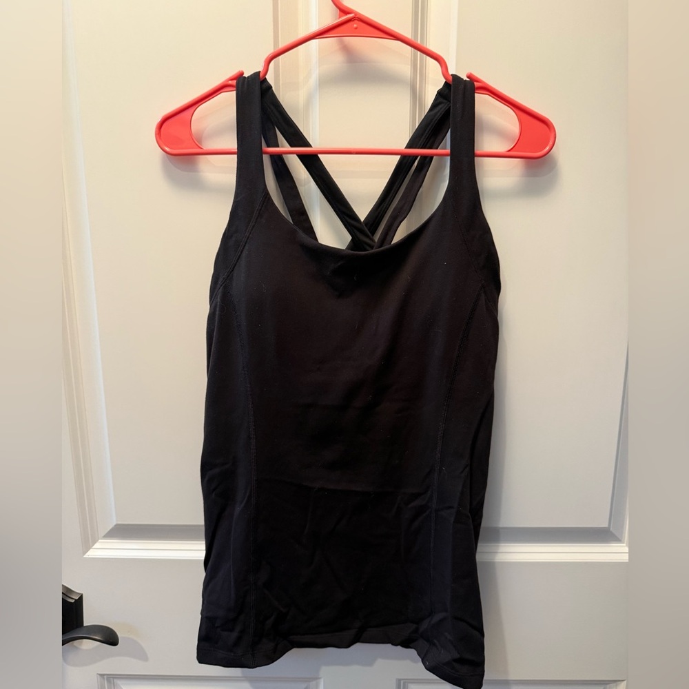 Black Lululemon tank with removable cups size 10